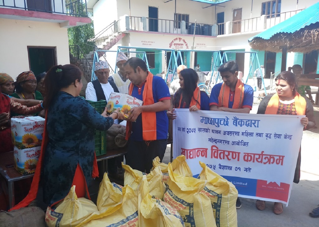 Food Items Donated to Women and Aged Service Center